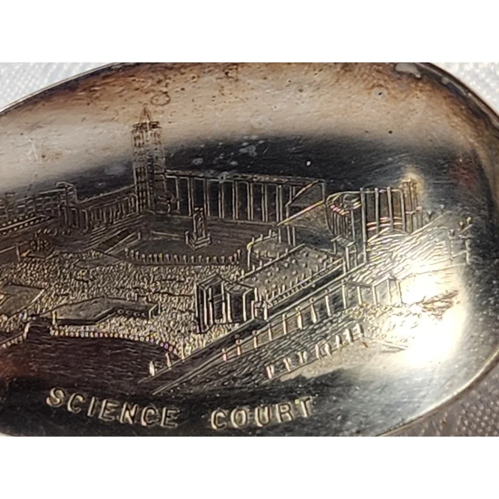 1933 Chicago Science Court Worlds Fair Souvenir Spoon Oneida Century Of Progress